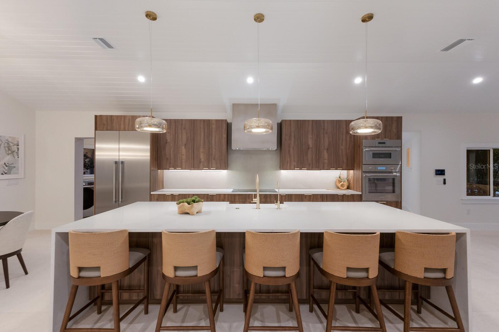 KEY ROYALE 7TH ADD - Residential