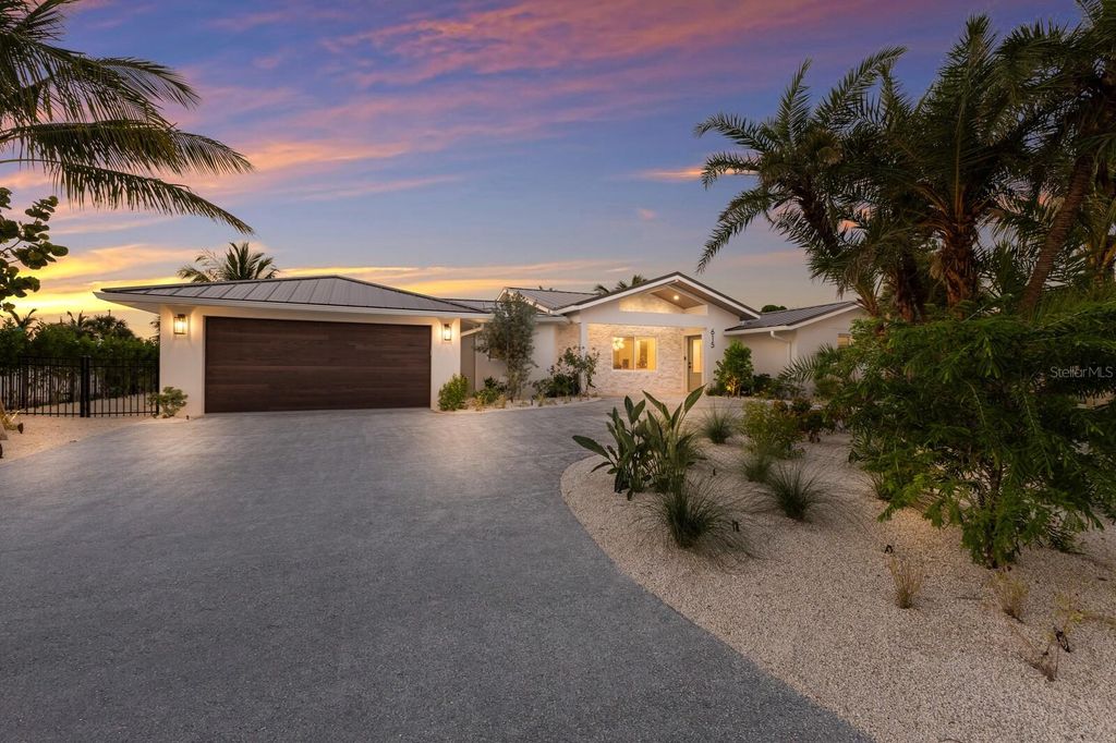 Photo of 615 Concord Lane, Holmes Beach, FL 34217 (MLS # A4658575)