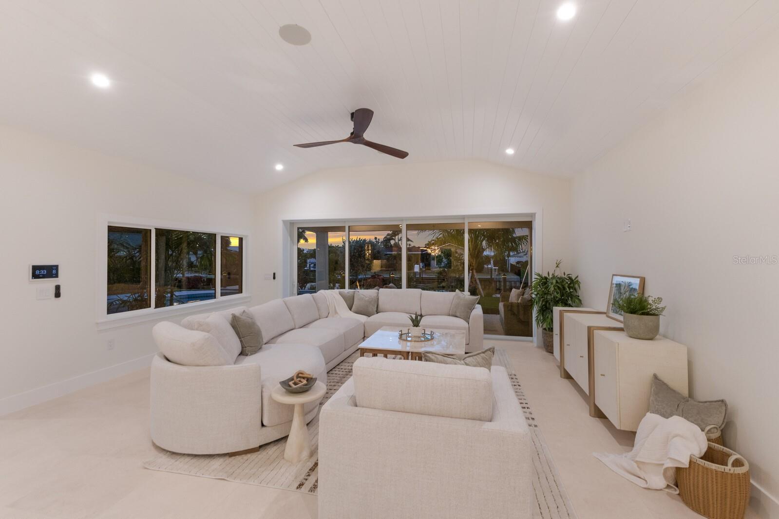 KEY ROYALE 7TH ADD - Residential