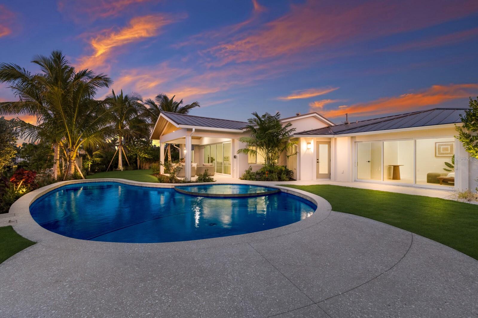 KEY ROYALE 7TH ADD - Residential