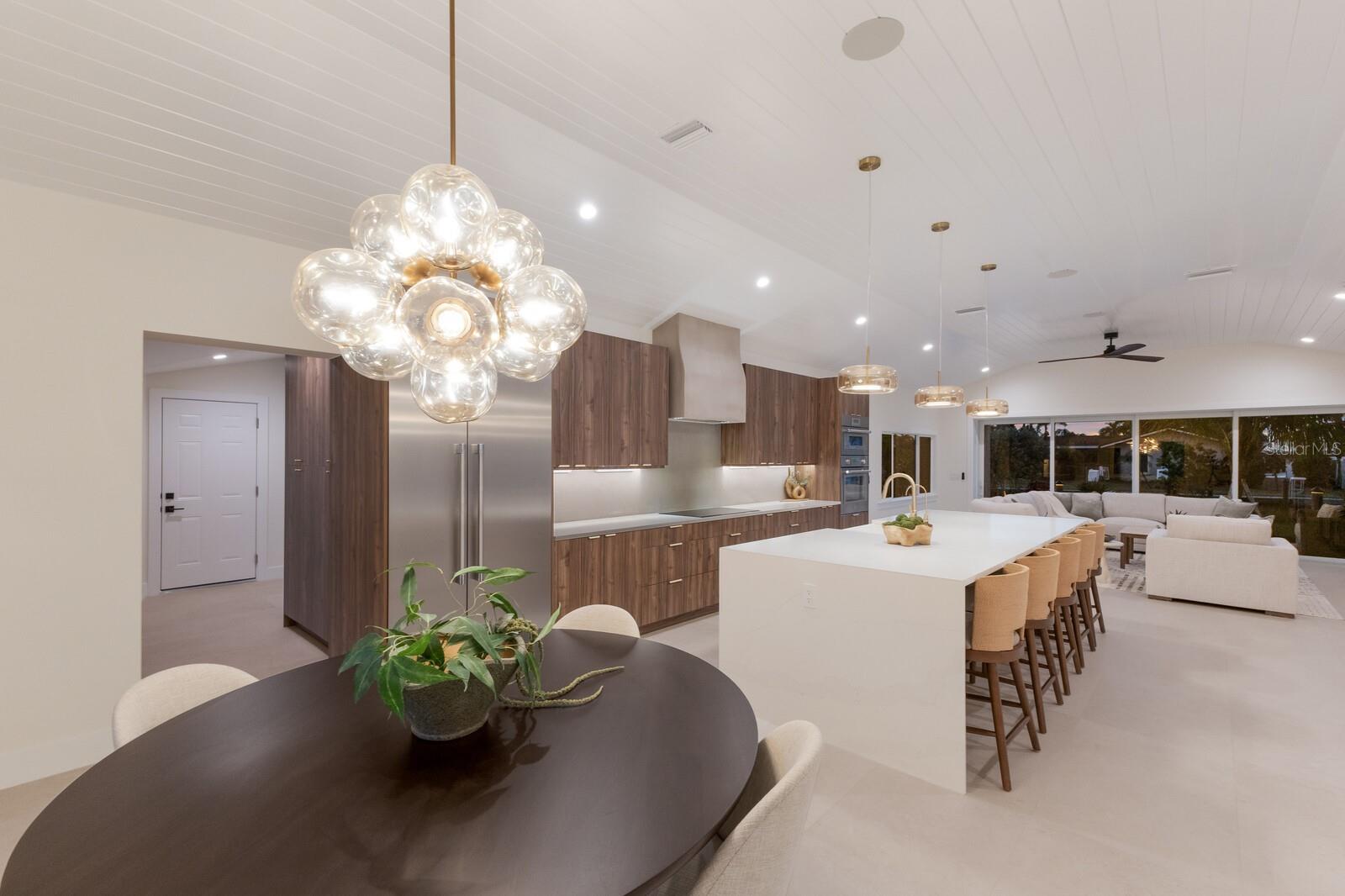 KEY ROYALE 7TH ADD - Residential