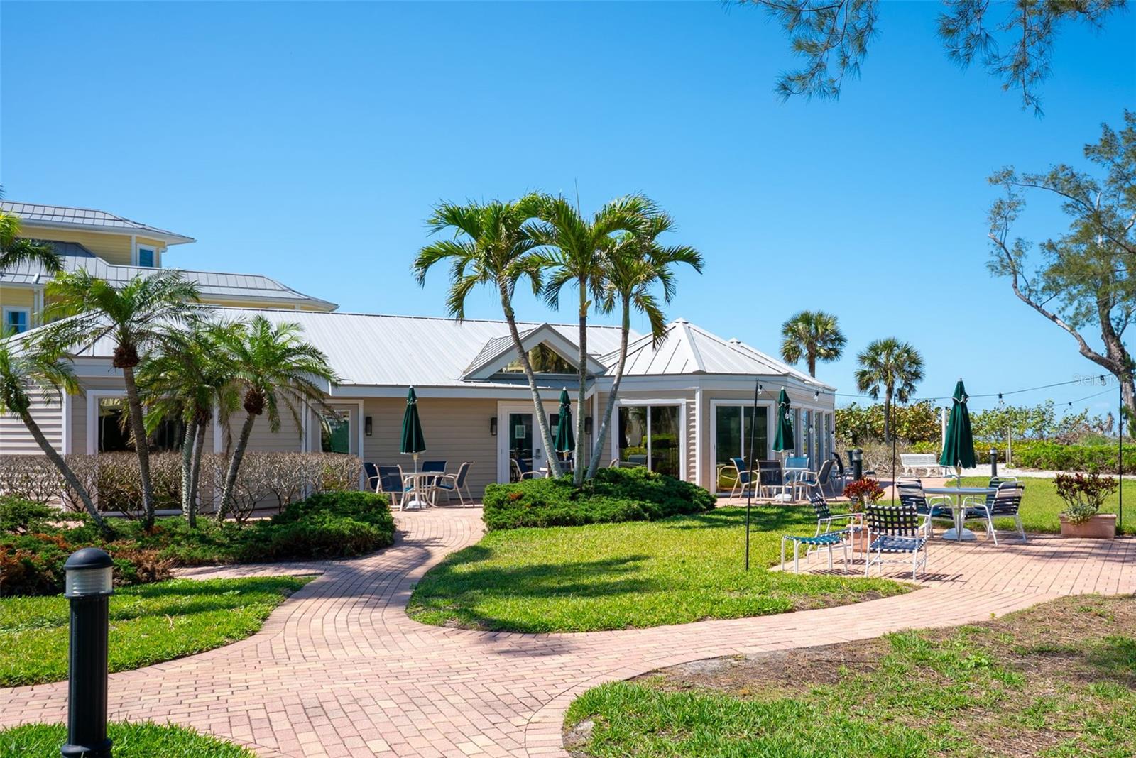 CLUB LONGBOAT BEACH & TENNIS - Residential