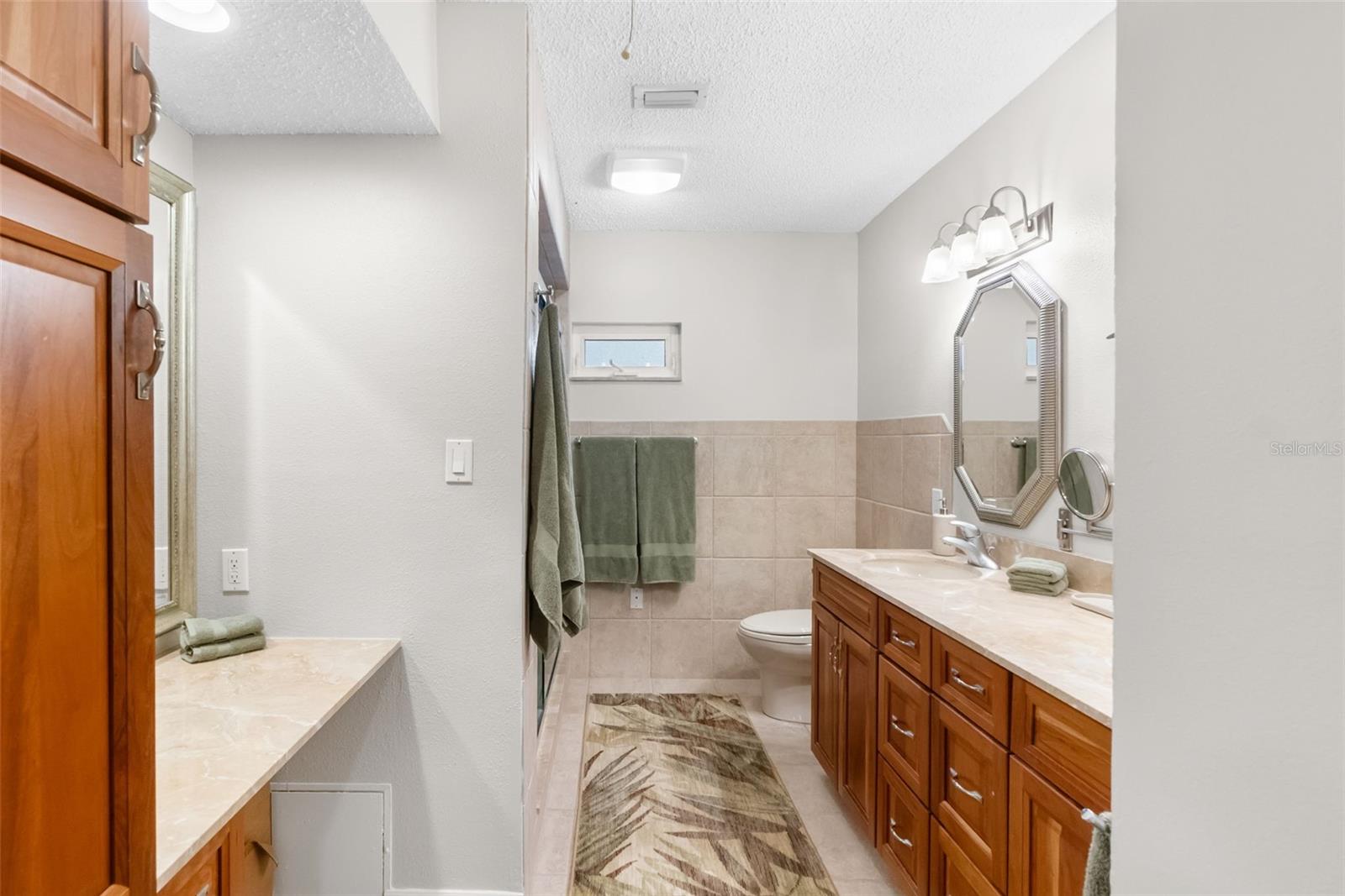 CLUB LONGBOAT BEACH & TENNIS - Residential