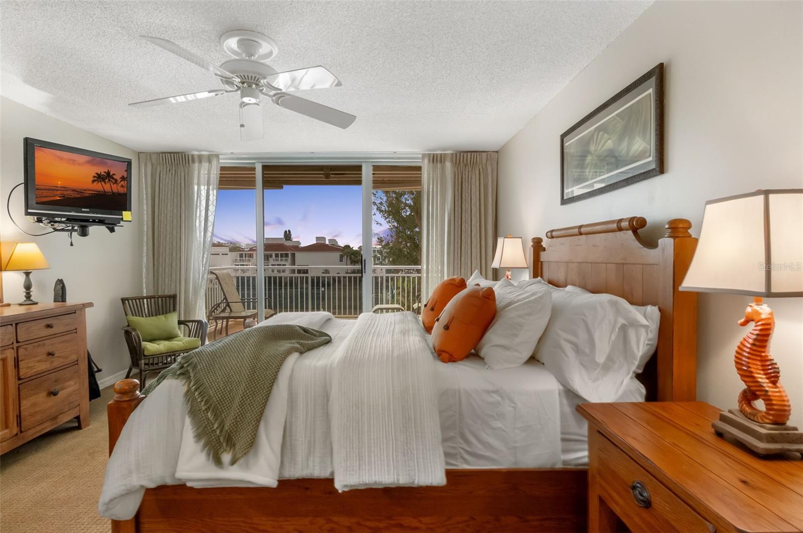 CLUB LONGBOAT BEACH & TENNIS - Residential