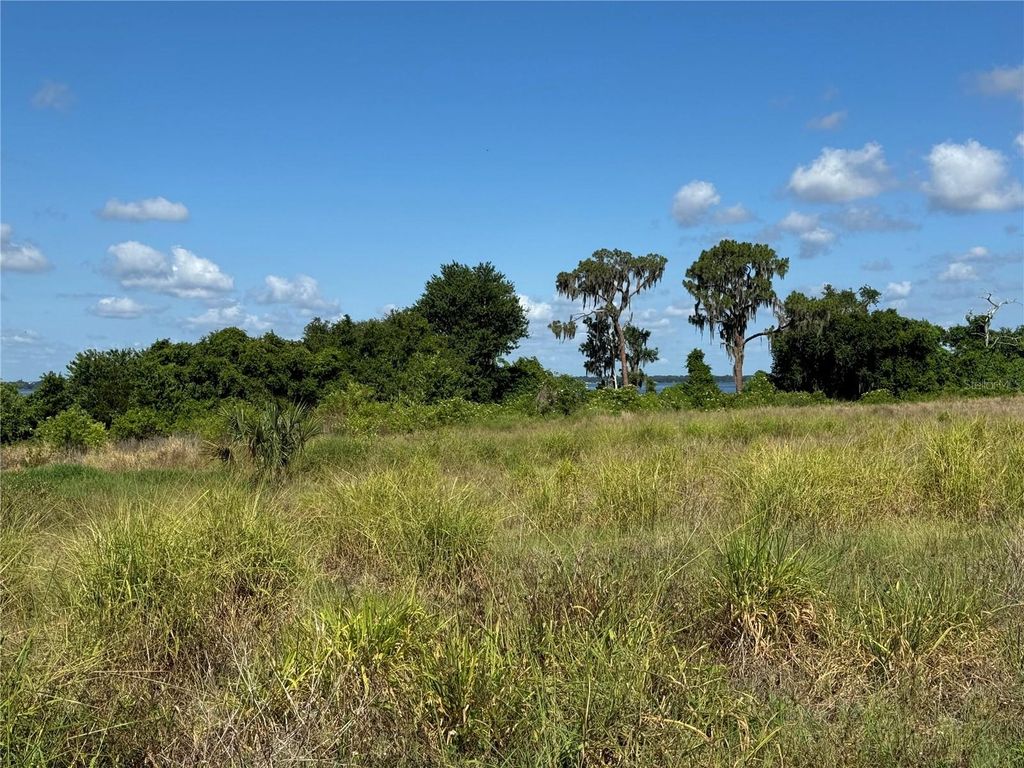 Photo of 11 N Lake Reedy Blvd East Vacant Land Only, Frostproof, FL 33843 (MLS # K4902537)