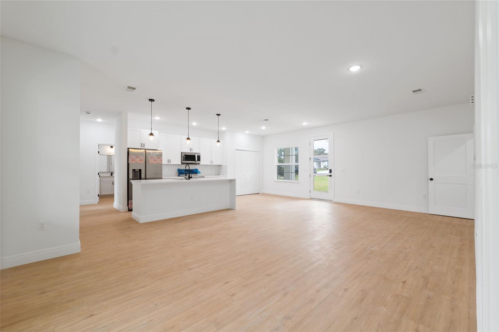 MARION OAKS UN 06 - Residential