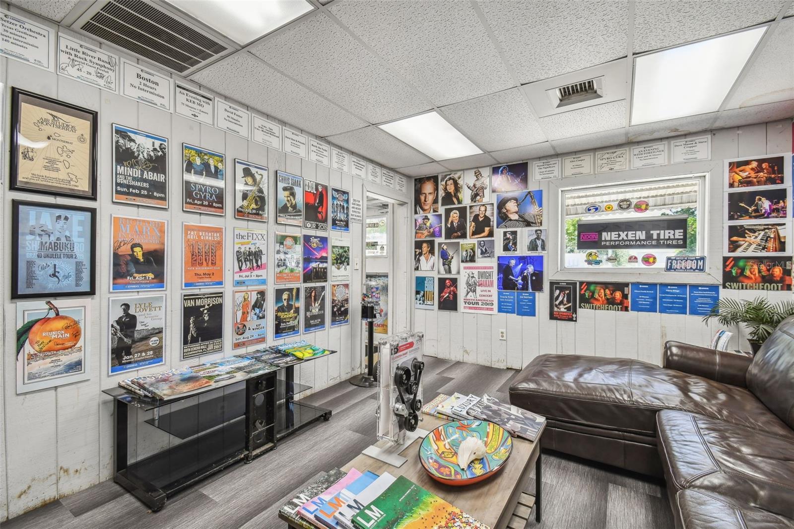 OVERSTREETS SUB - Commercial Sale