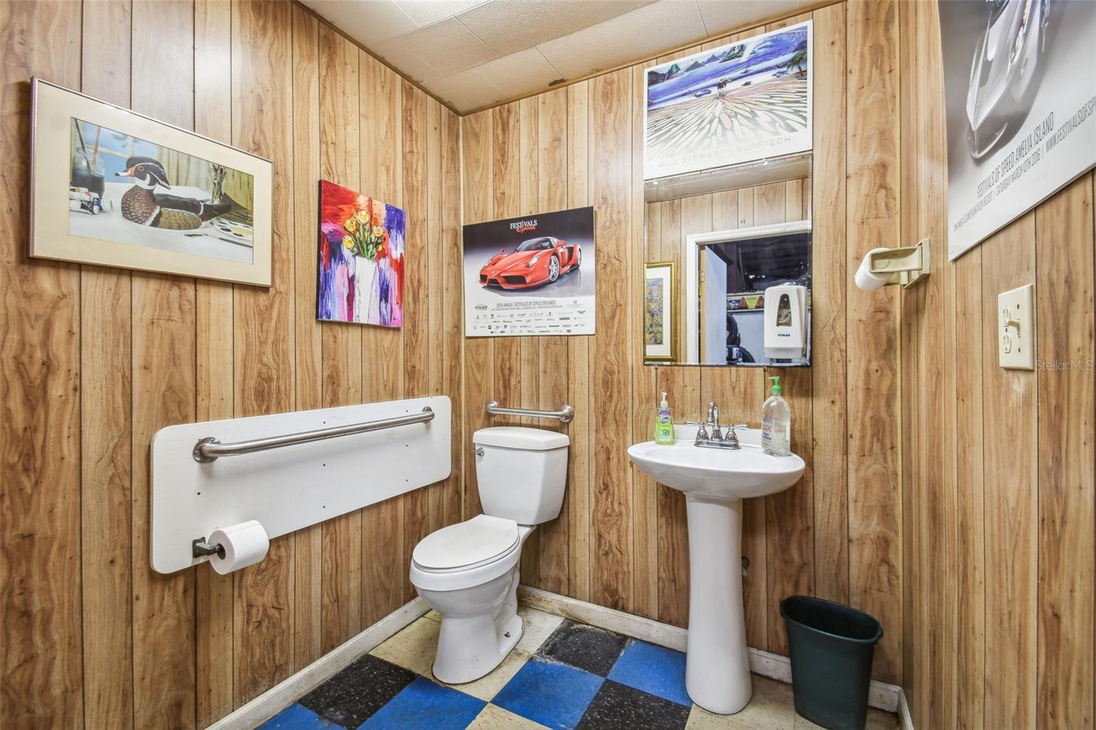 OVERSTREETS SUB - Commercial Sale