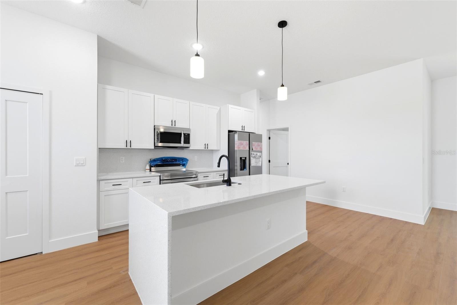 MARION OAKS UN 10 - Residential