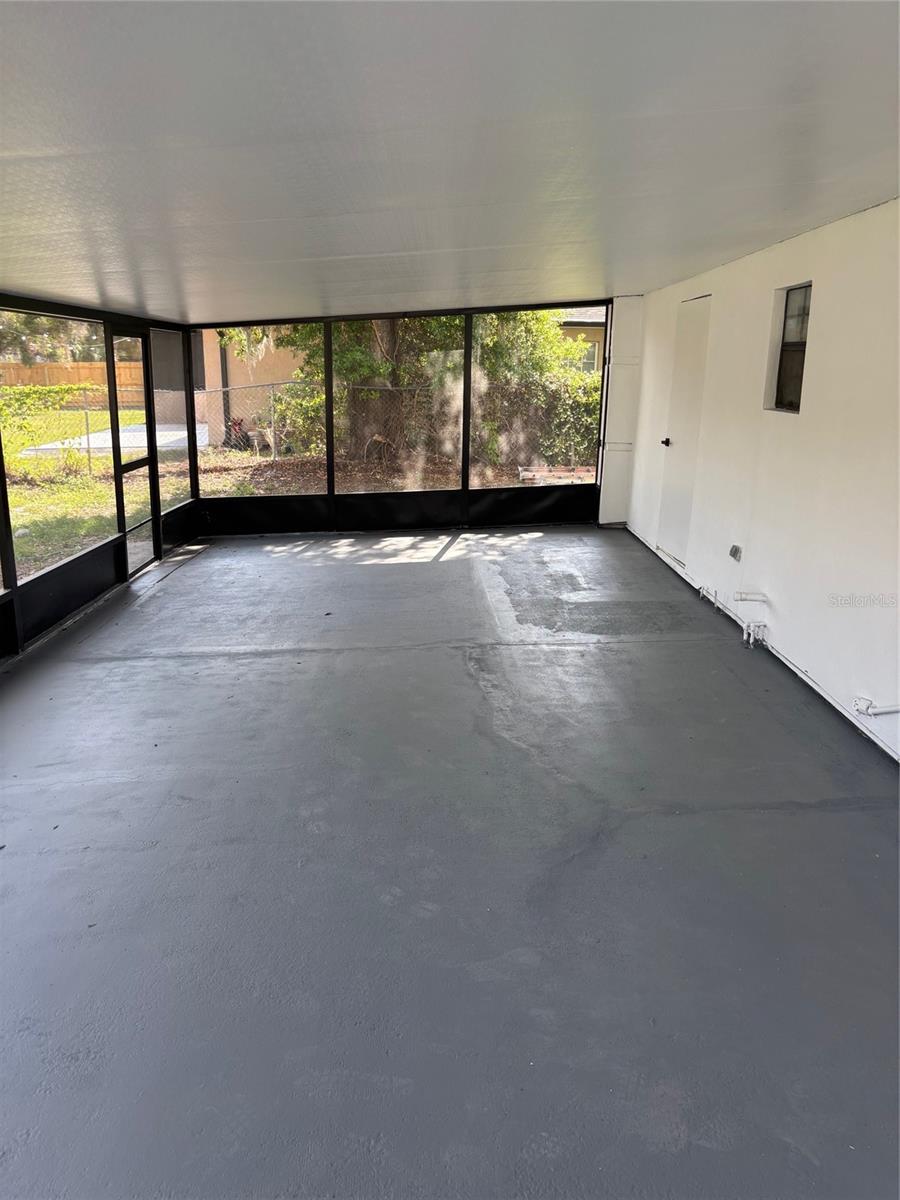 LAKE BOSSE OAKS - Residential