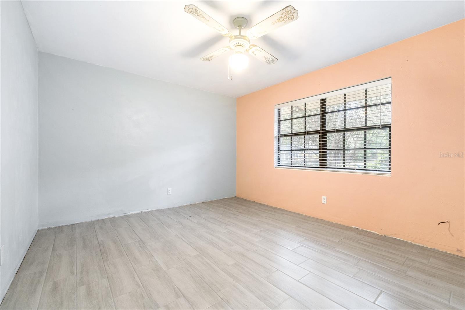 LENA VISTA SUB - Residential