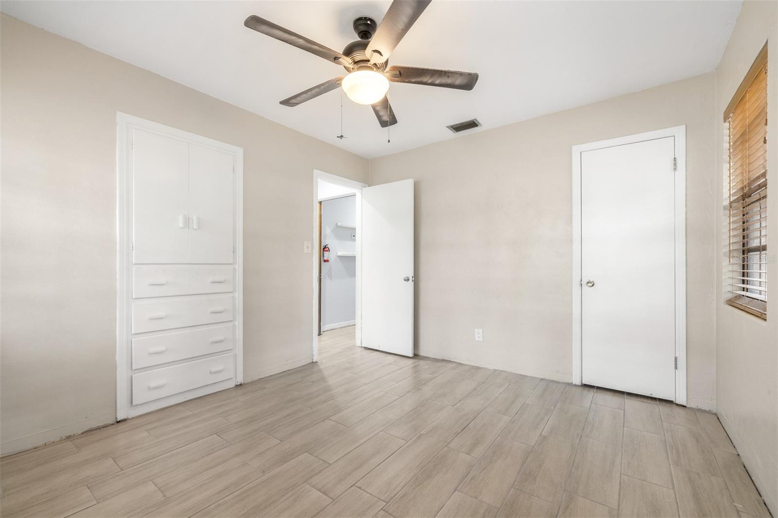 LENA VISTA SUB - Residential