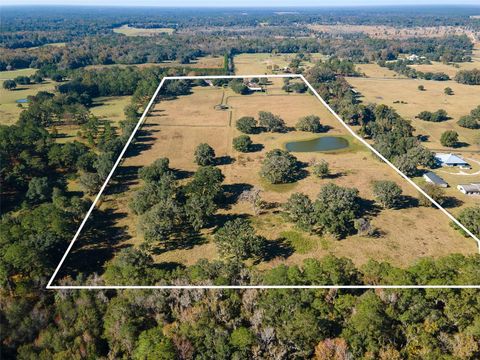 Tiny photo for 11715 NW 90th Avenue, Reddick, FL 32686 (MLS # OM714730)