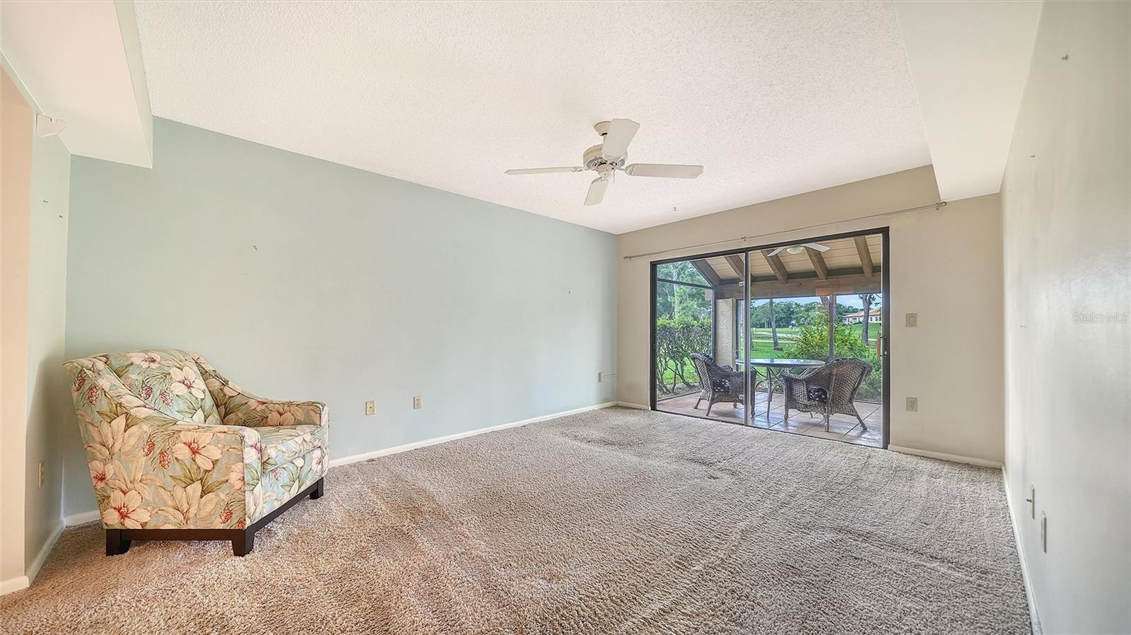 HUNTINGWOOD - Residential