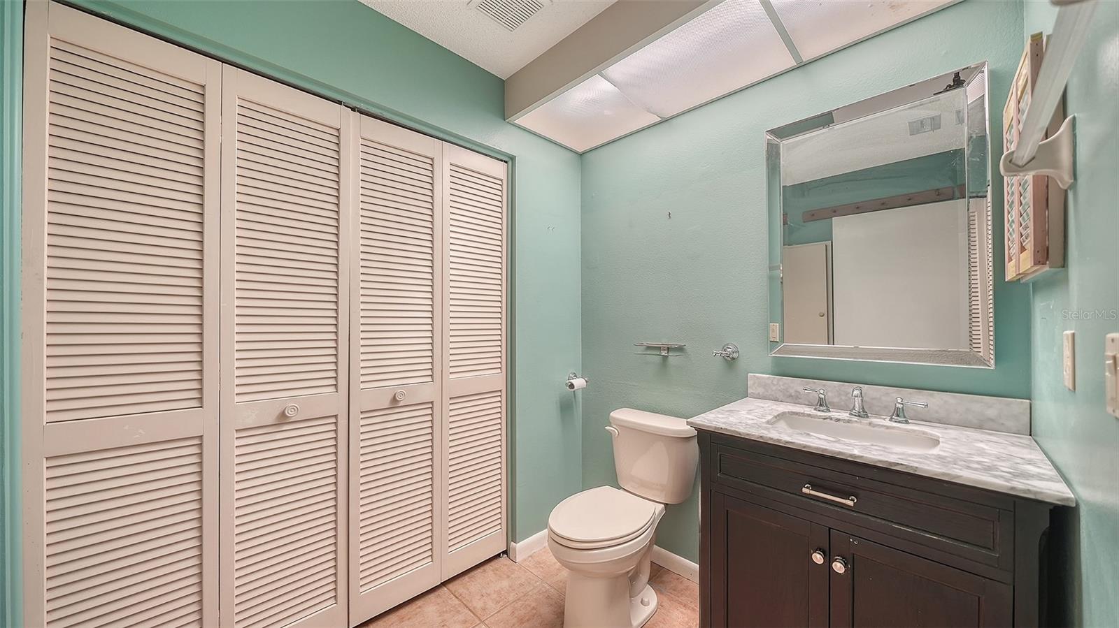 HUNTINGWOOD - Residential