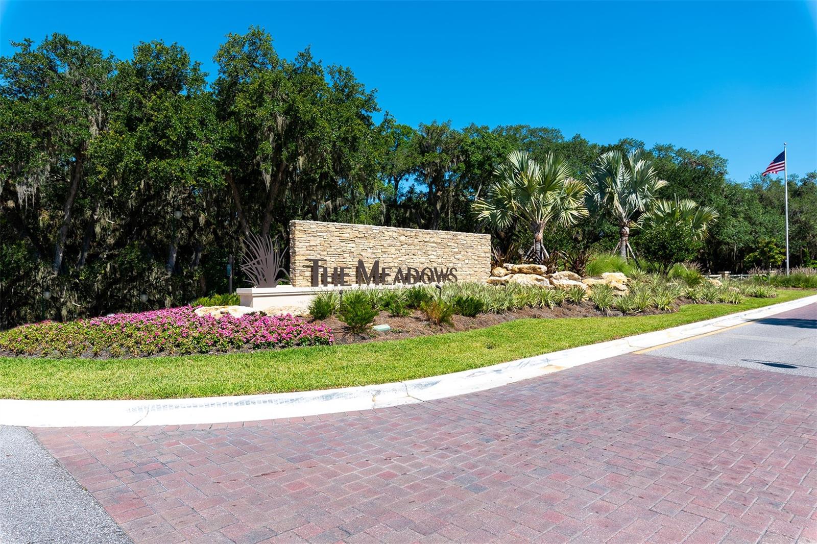 HUNTINGWOOD - Residential