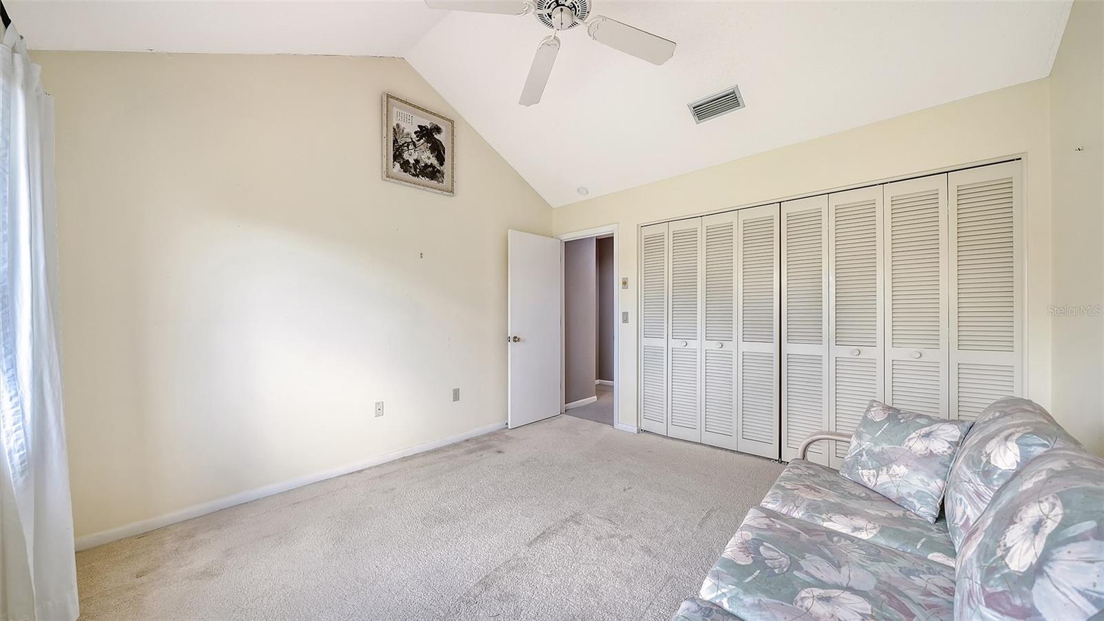 HUNTINGWOOD - Residential
