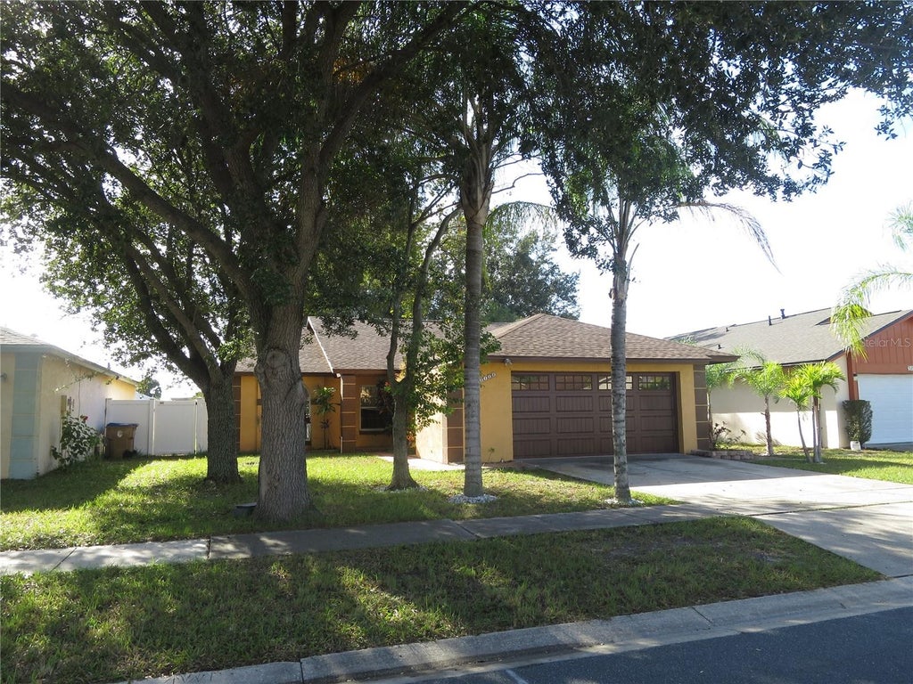 Photo of 3115 Smoke Signal Circle, Kissimmee, FL 34746 (MLS # O6438390)