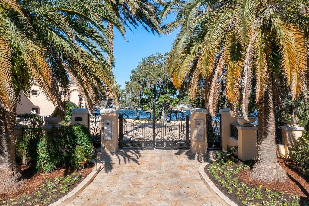 DOWN POINT SUB - Residential