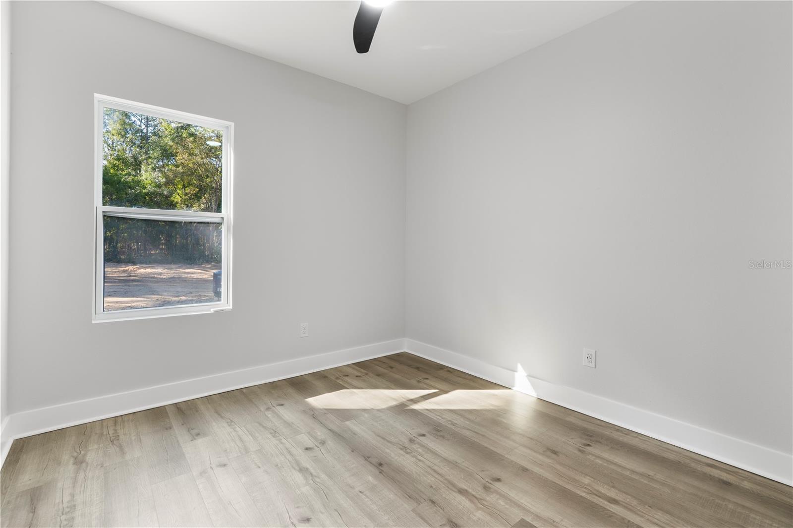 ROLLING HILLS - Residential Lease