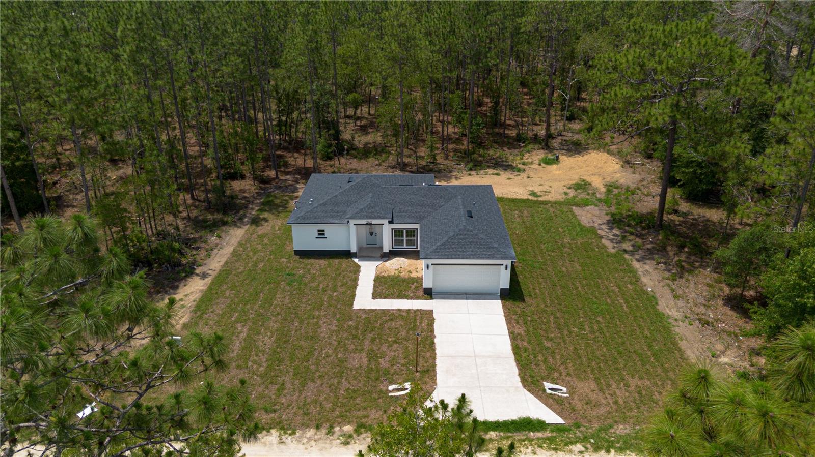 ROLLING HILLS - Residential Lease