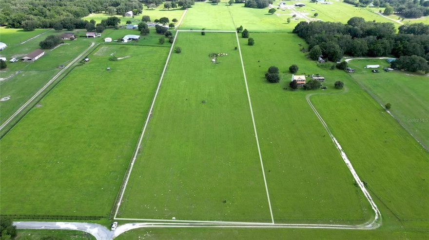10 +/- Acres centrally located close to Ocala and The Villages.  Property is zoned A-1, and is cleared and ready for you to build your dream home and layout your farm.   The property has no deed restrictions and is suitable for any discipline.
