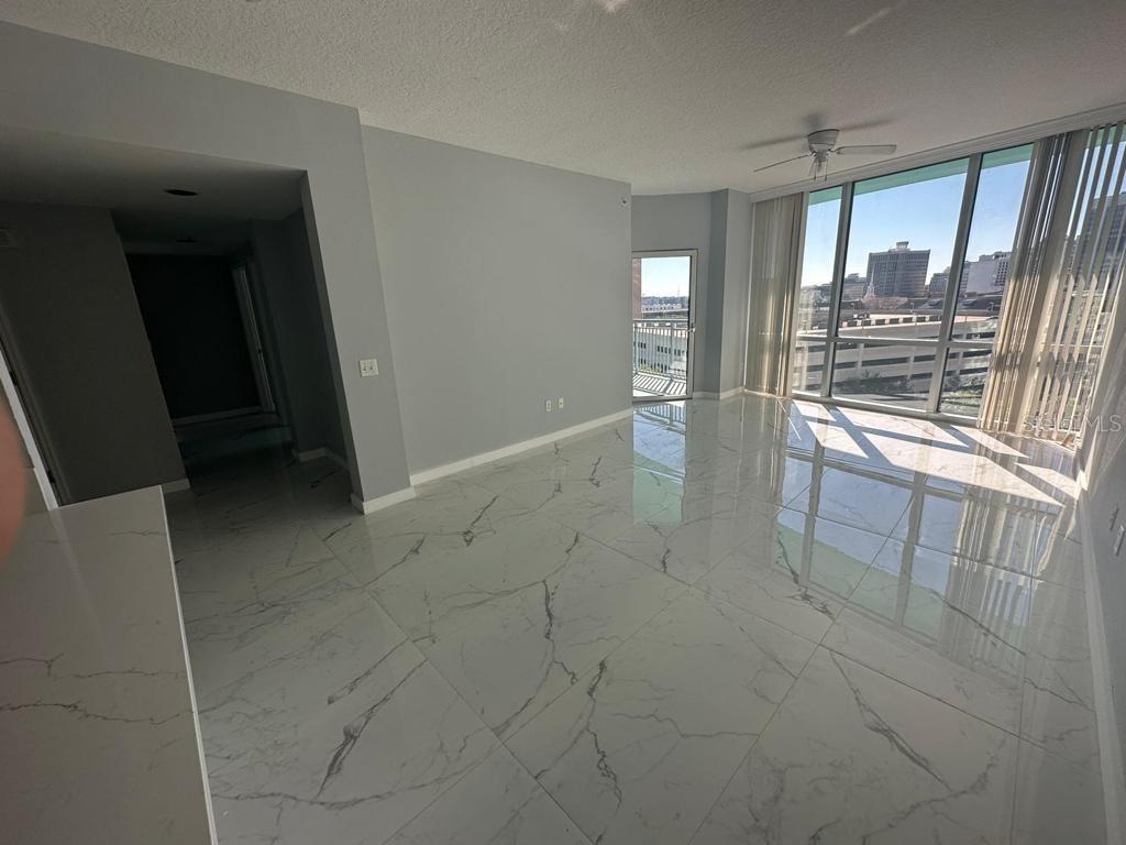 322 E CENTRAL BOULEVARD 905