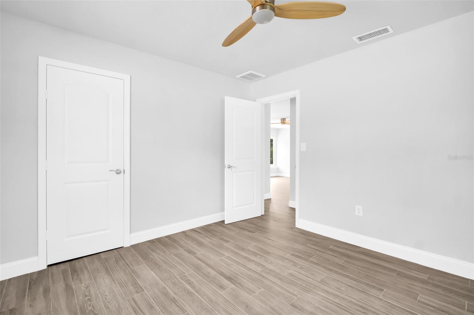 FAIRMOUNT PARK - Residential