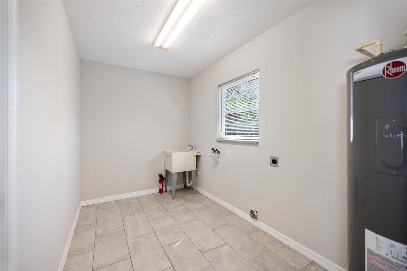 OGBURNS T B ADD - Residential Lease