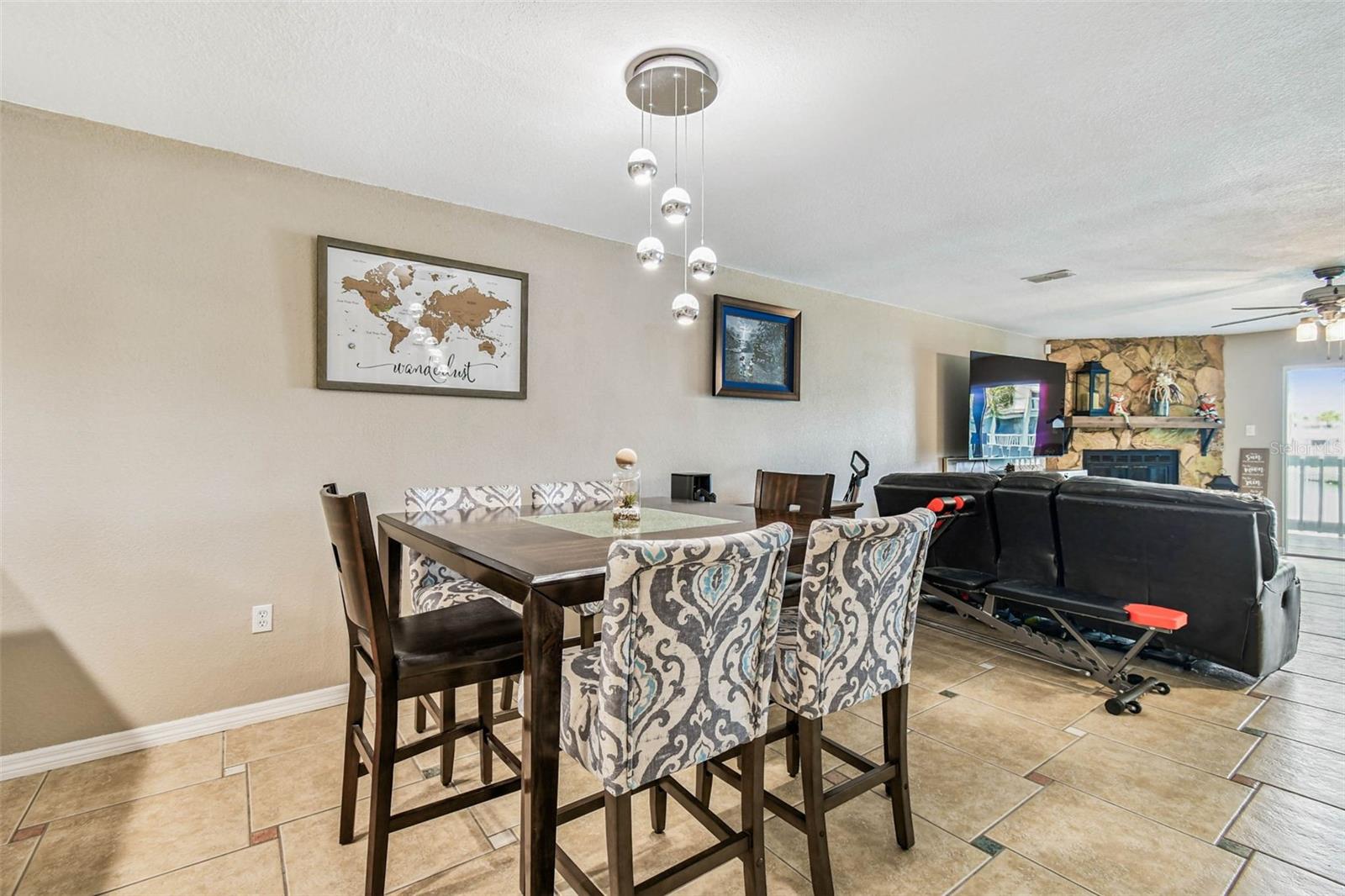 CAPRI HARBOR CONDO - Residential