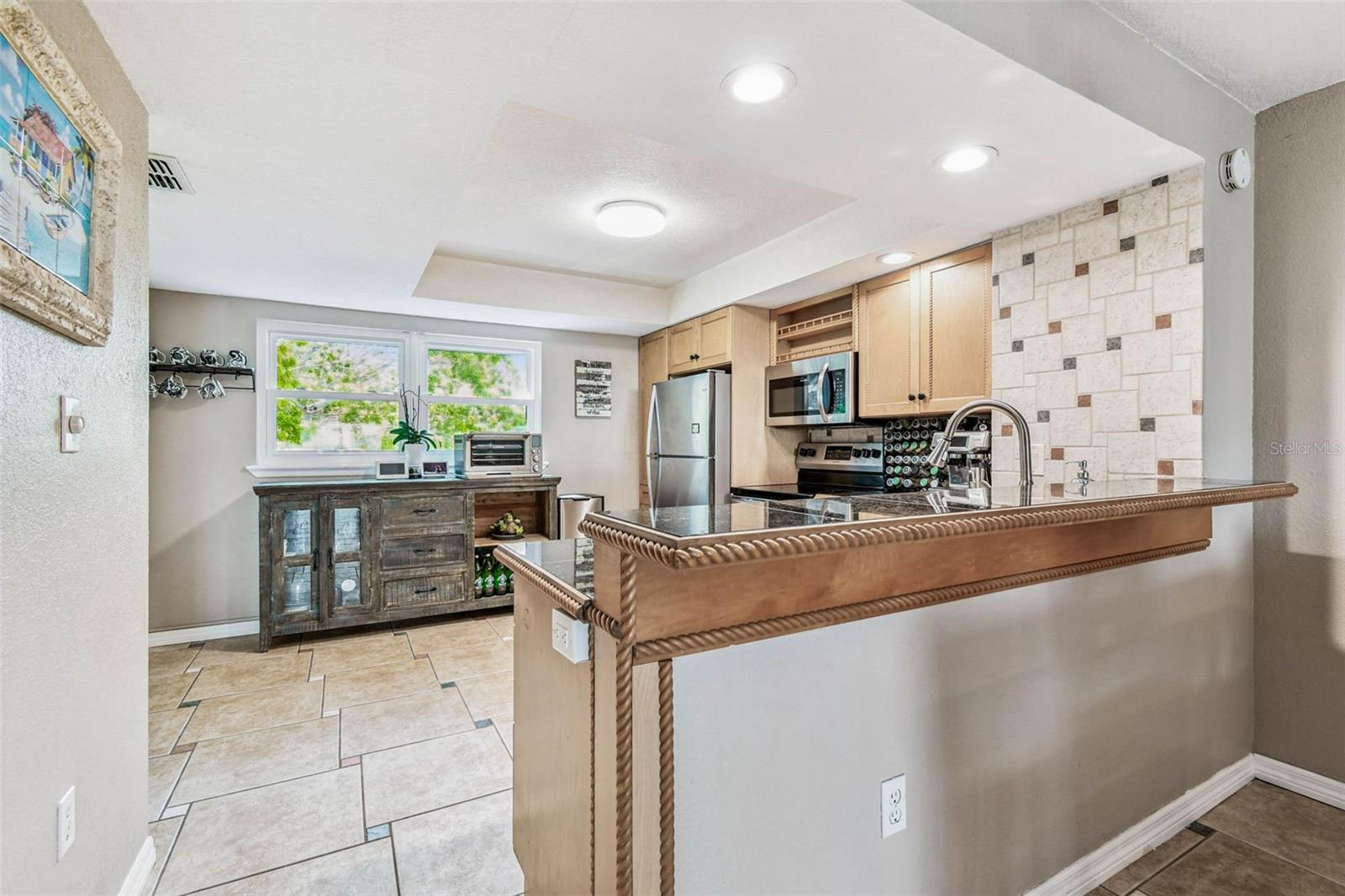 CAPRI HARBOR CONDO - Residential