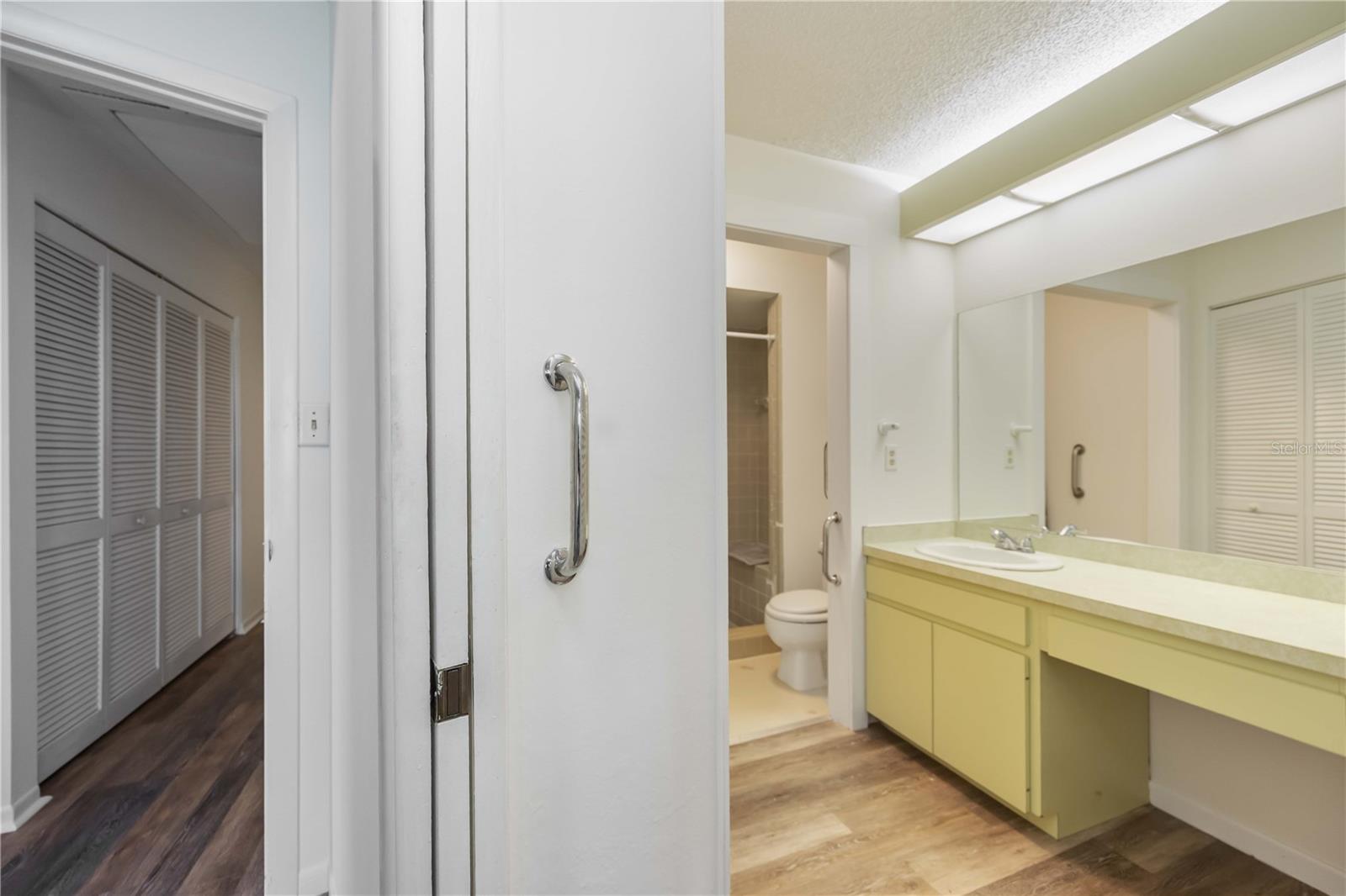 CENTER GATE VILLAGE 3 - Residential