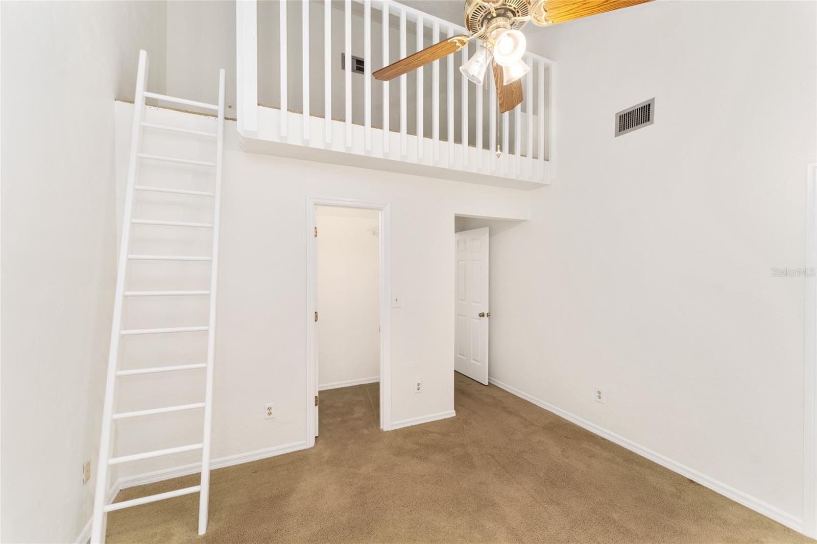 KENWOOD - Residential