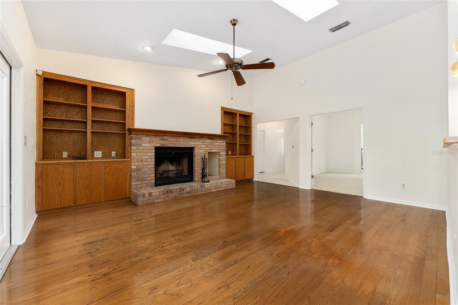 KENWOOD - Residential