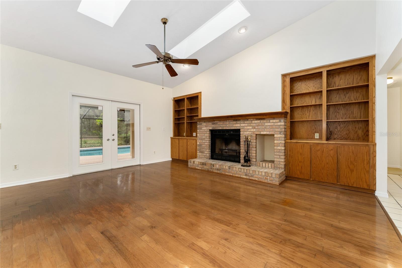 KENWOOD - Residential