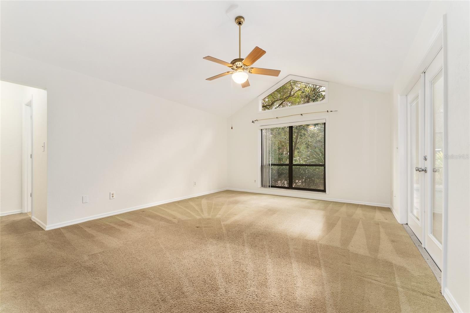 KENWOOD - Residential