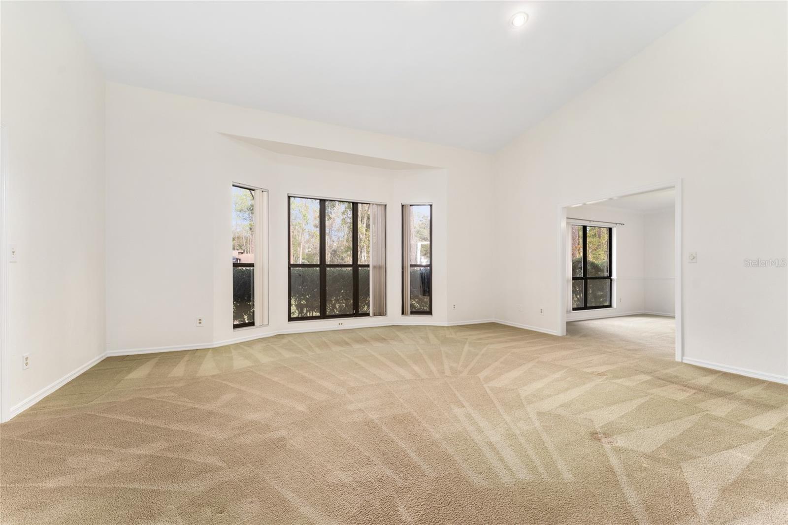 KENWOOD - Residential