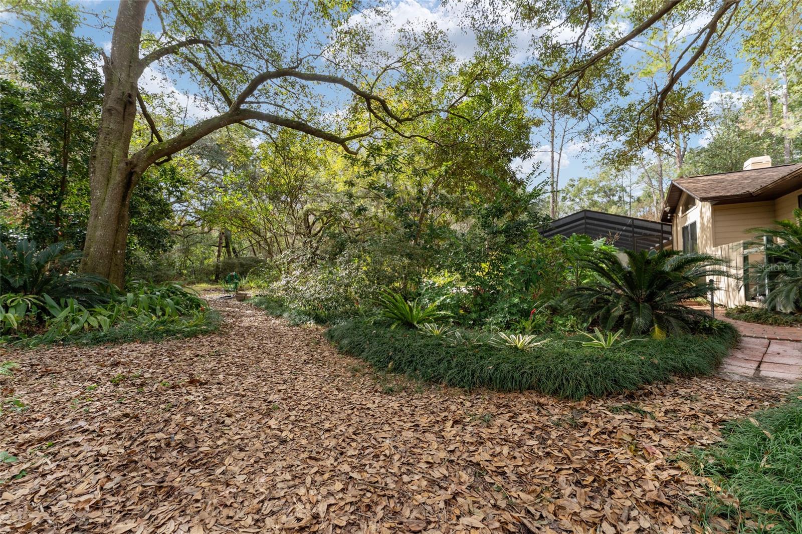 KENWOOD - Residential