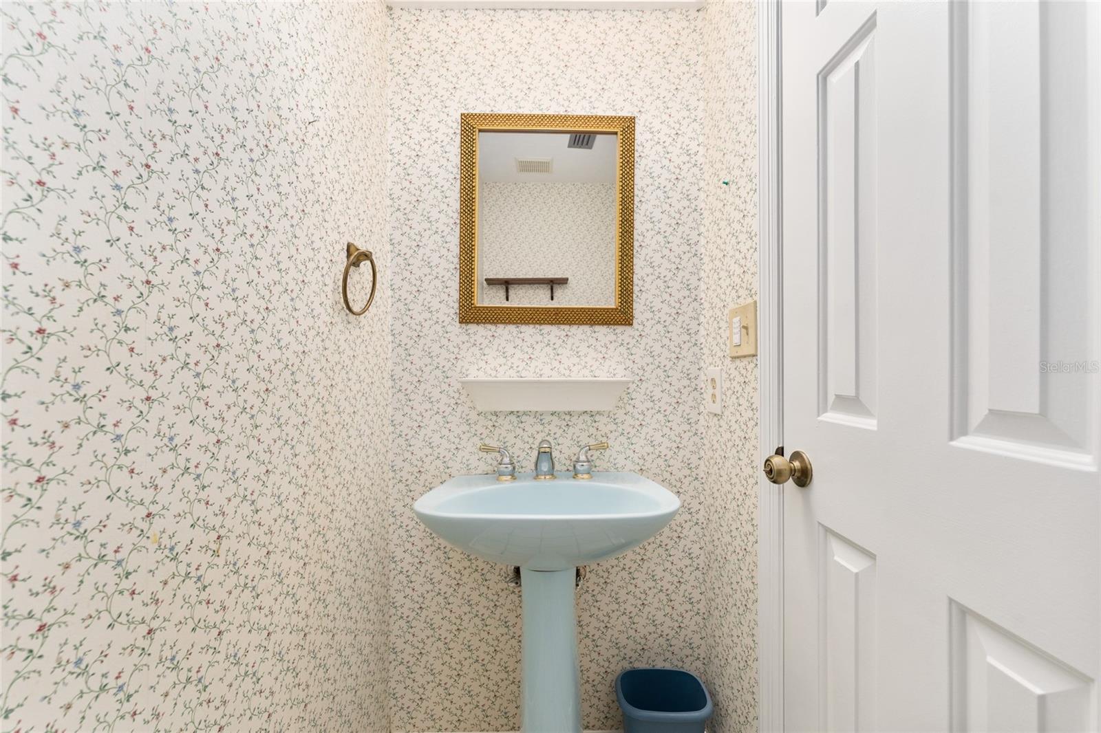 KENWOOD - Residential