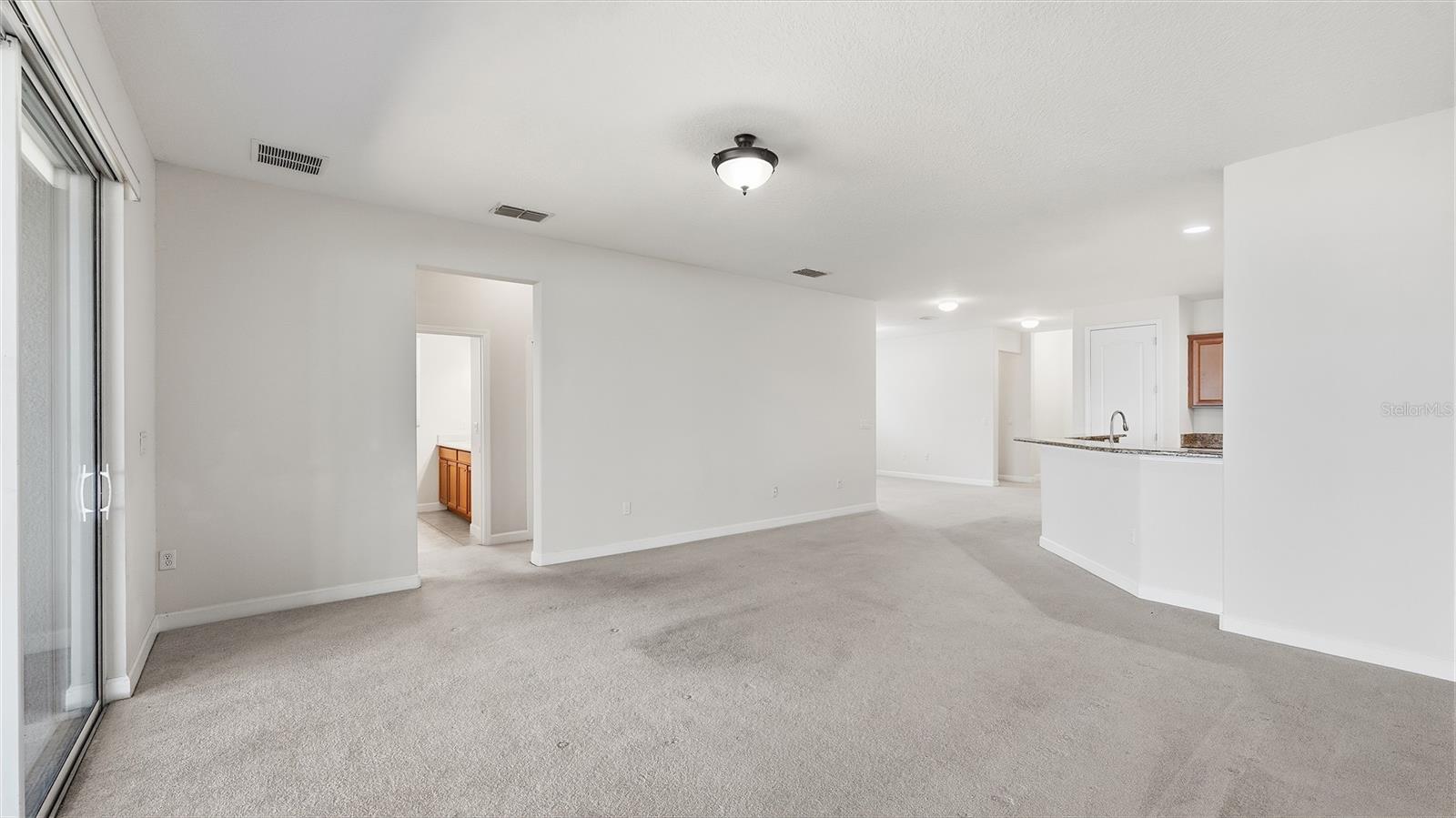 WYNDHAM LAKES ESTATES - Residential Lease