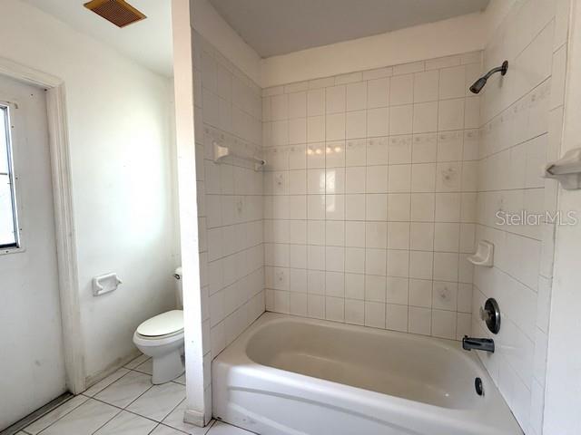 SOUTH VENICE - Residential