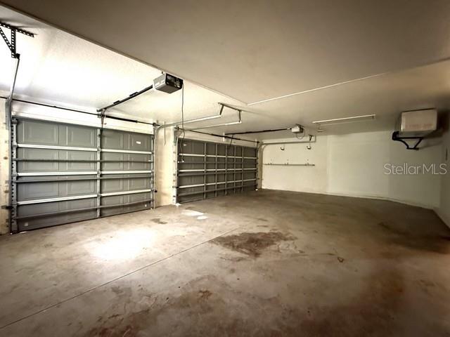 SOUTH VENICE - Residential