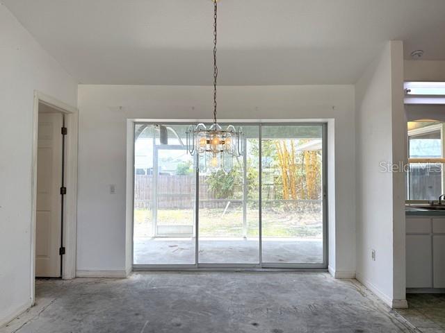 SOUTH VENICE - Residential