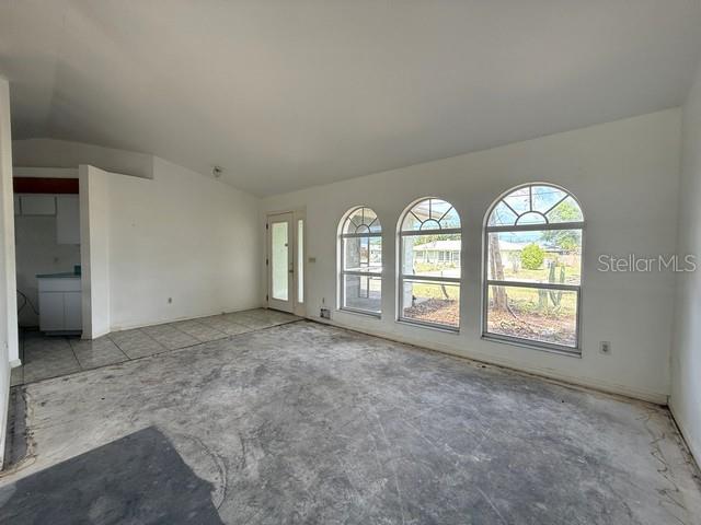 SOUTH VENICE - Residential