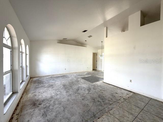 SOUTH VENICE - Residential