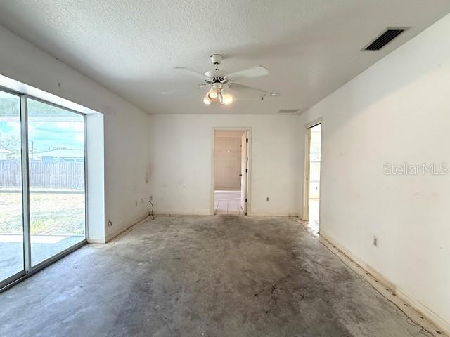 SOUTH VENICE - Residential