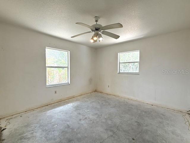 SOUTH VENICE - Residential