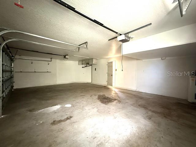 SOUTH VENICE - Residential