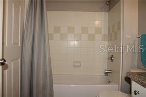ADMIRALS WALK - Residential Lease