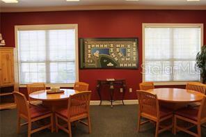ADMIRALS WALK - Residential Lease